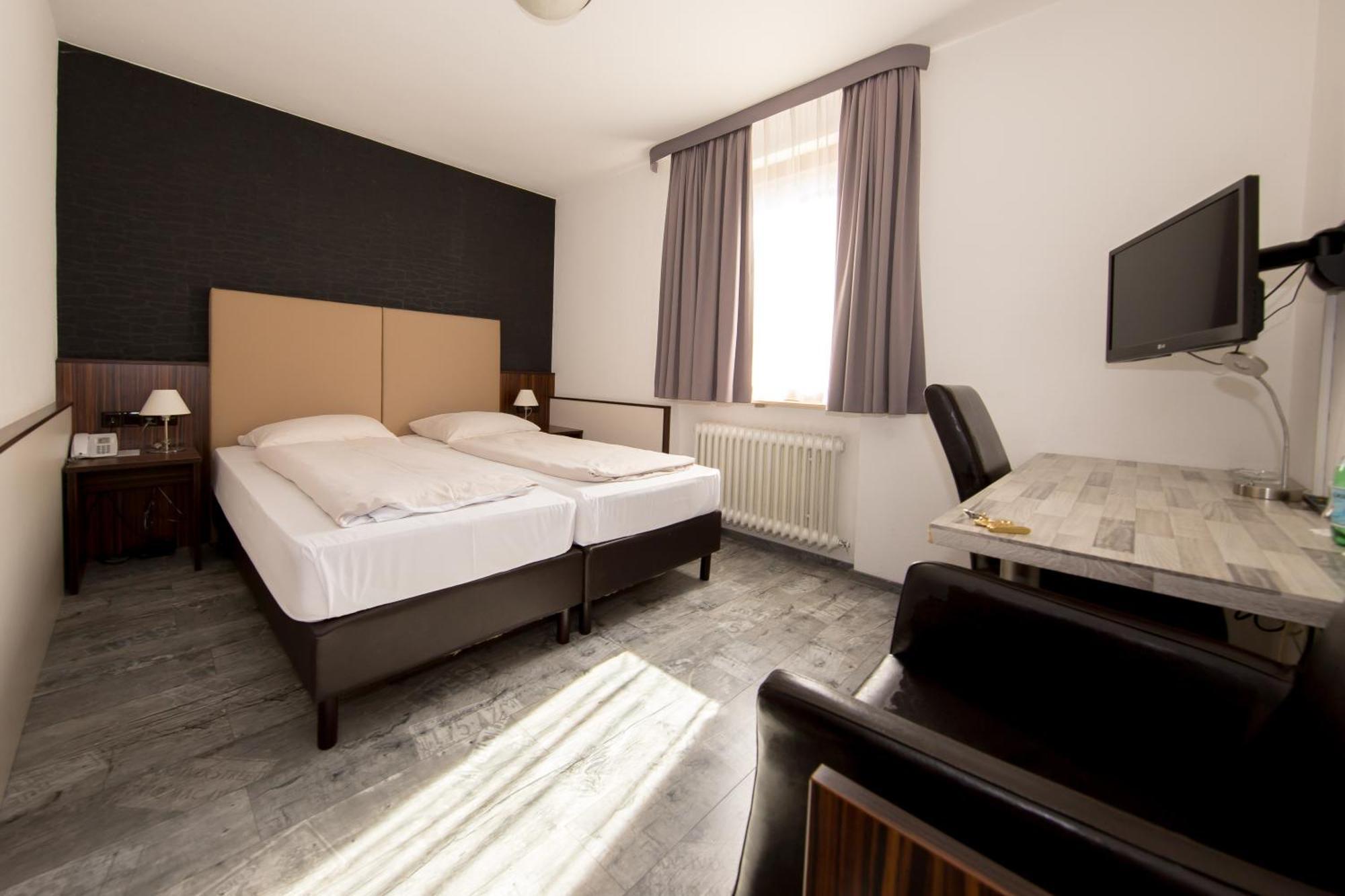 Hotel Krone Hirschberg an der Bergstraße Dış mekan fotoğraf